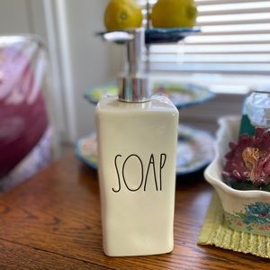 Rae Dunn Soap Holder